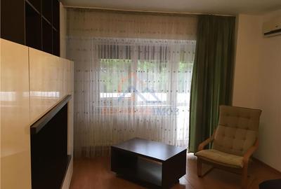 Garsonieră decomandată, mobilată în Nerva Traian - 1