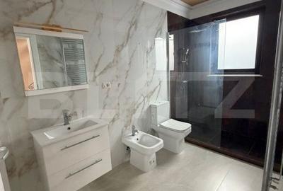 Casă cu 4 camere cu Teren 400 Mp în Central - 12