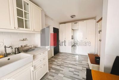 Apartament cu 2 camere decomandat în Crângași - 1