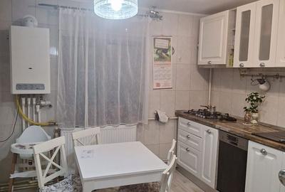 Apartament cu 4 camere decomandat în Central - 7