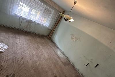 Apartament cu 2 camere în Cetate - 10