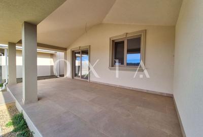 AX929 Giroc, Finisaje Premium, 1/2 Duplex Unit Prin Garaj - 4