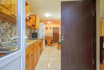 Casă cu 6 camere cu Teren 337 Mp în Central - 20