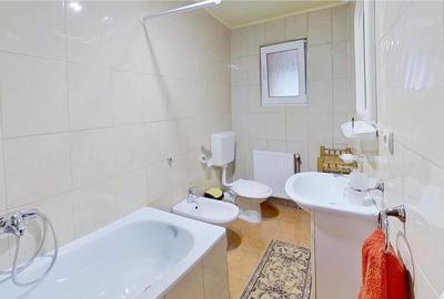 Casă cu 5 camere cu Teren 268 Mp în Răcădău - 3