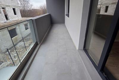 Apartament cu 2 camere decomandat în Palazu Mare - 9