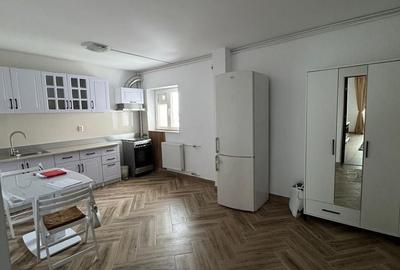 De închiriat apartament 2 camere Piața Sudului - 5