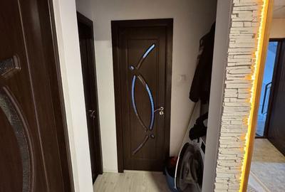 Apartament cu 3 camere decomandat în Vitrometan - 3