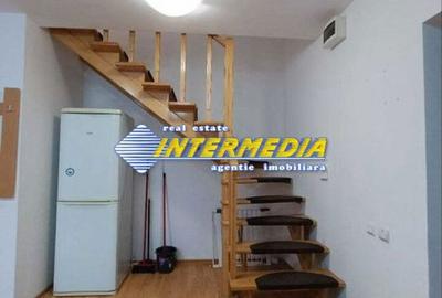Apartament cu 3 camere, mobilat în Cetate - 14