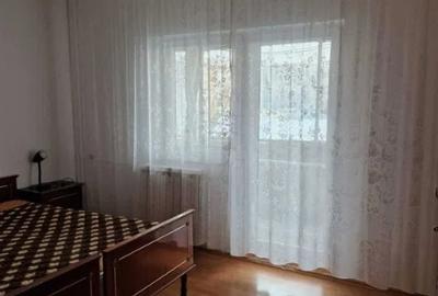 Apartament cu 3 camere decomandat, mobilat în Rahova - 2