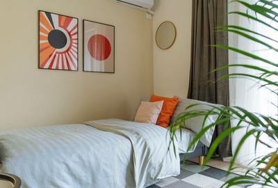 Apartament cu 3 camere semidecomandat, mobilat în - 25