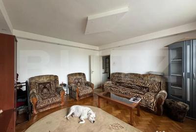 Apartament cu 3 camere decomandat în Progresul - 13