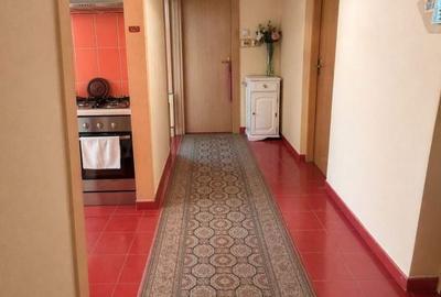 Apartament cu 3 camere în Central - 4