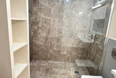 Vila spatioasa in cartier de lux Pipera - gradina - loc de joaca Vila spatioasa in cartier de lux Pipera - gradina - loc de joaca - 18