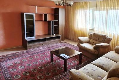 Apartament cu 3 camere decomandat în Vitan Mall