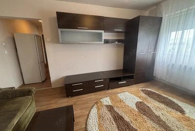 Apartament cu 2 camere nedecomandat, mobilat în Circumvalațiunii - 7