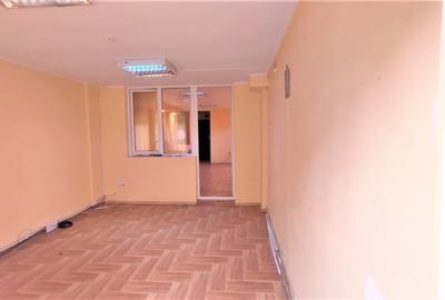 Birou, de 45 mp, în Țiglina 1 - 1