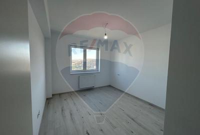 Apartament cu 3 camere decomandat în Tractorul - 5