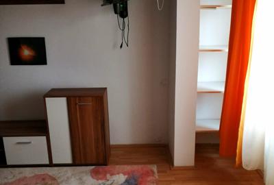 Garsoniera lipovei 250 euro, centrala proprie - 2