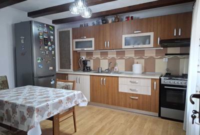 Casă cu 4 camere decomandat cu Teren 261 Mp în Copăcelu - 5