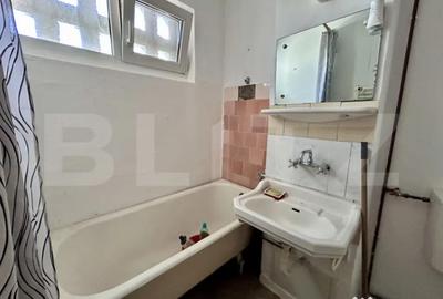 Apartament cu 3 camere decomandat în Central - 3