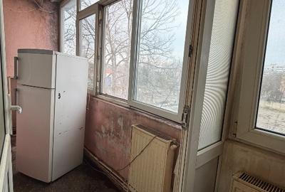 Apart 2 cam Pedagogic de renovat - 2