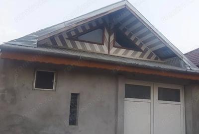 Casă cu 3 camere cu Teren 340 Mp în Central - 2