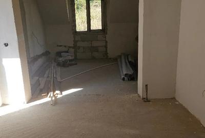 Apartament cu 3 camere decomandat în Cetate - 12