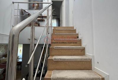 Apartament cu 3 camere în Central - 2