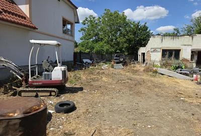 Casă cu 2 camere cu Teren 600 Mp în Elisabetin - 1