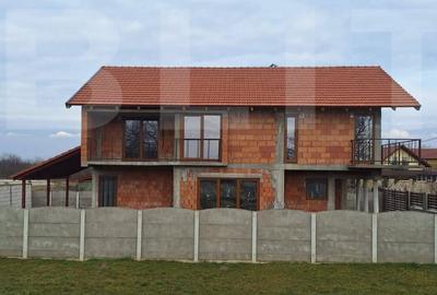 Casă cu 5 camere cu Teren 430 Mp în Central - 17