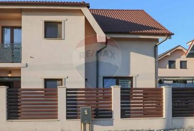 Casă cu 4 camere cu Teren 250 Mp în Calea Clujului - 12