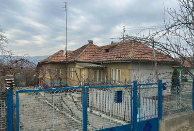 Casă cu 5 camere cu Teren 330 Mp în Valea Nucului - 5