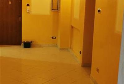 Apartament cu 4 camere decomandat în Apollo - 3