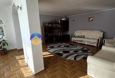 Casă individuală cu 4 camere cu Canalizare în Gara Veche - 13
