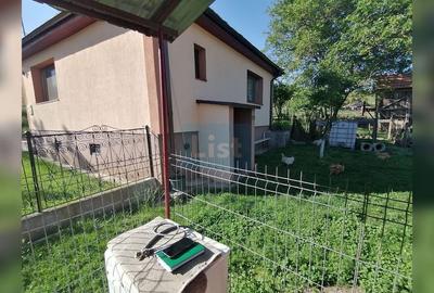Casă cu 2 camere cu Teren 7000 Mp în Ploscoș - 13