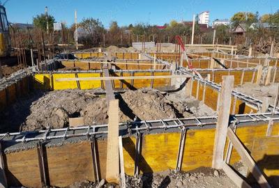 Casă cu 4 camere cu Teren 450 Mp în Roman - 3