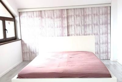 Apartament cu 4 camere decomandat în Sisești - 16