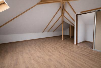 Casă individuală cu 4 camere cu Canalizare în Prelungirea Ghencea - 17