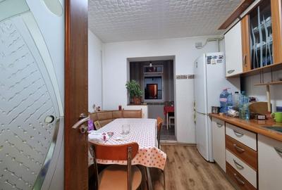 Apartament 2 camere decomandate/ spatios/ Arena Mall/ 22 Decembrie - 5