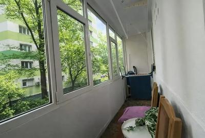 Apartament cu 2 camere semidecomandat, mobilat în 1 Mai - 11