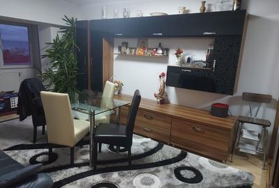 Apartament cu 2 camere decomandat în Florești