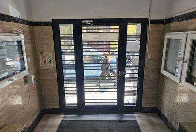 Apartament cu 2 camere semidecomandat, mobilat în Ultracentral
