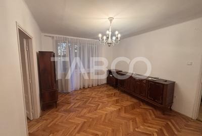 Apartament 3 camere 54mpu etaj 1 balcon zona Centrala Sibiu - 2