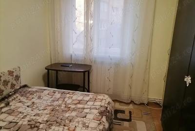 Inchiriez apartament cu 2 camere pe strada Oituz, langa liceul Economic