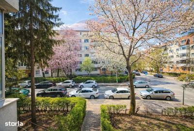 Apartament cu 4 camere decomandat în Central - 4