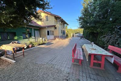 Casă cu 4 camere cu Teren 1289 Mp în Amara