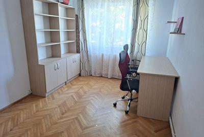 Apartament cu 4 camere decomandat în Central - 5