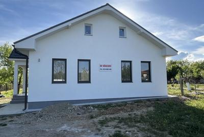 Casă cu 3 camere în Dacia - 6