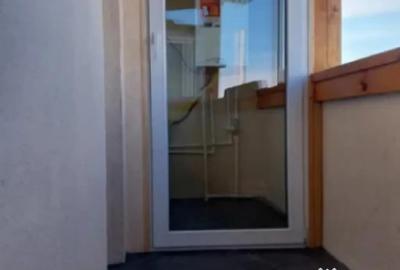 Apartament cu 2 camere decomandat în Florilor