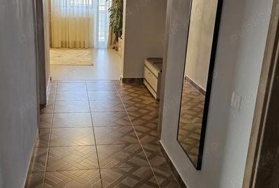 Apartament cu 3 camere decomandat în Șelimbăr - 1